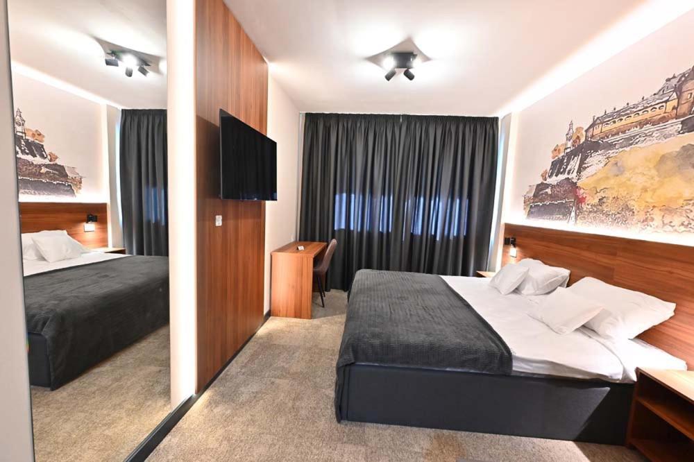 Tvrdjava Rooms - Novi Sad Extérieur photo